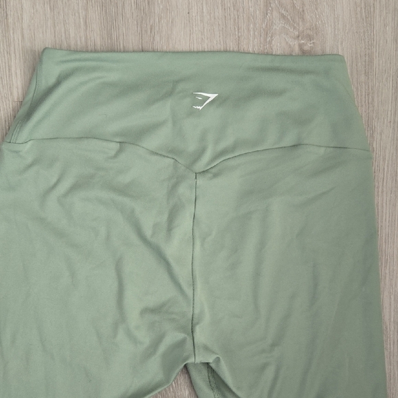 Gymshark Women Green Leggings - Picture 3 of 3